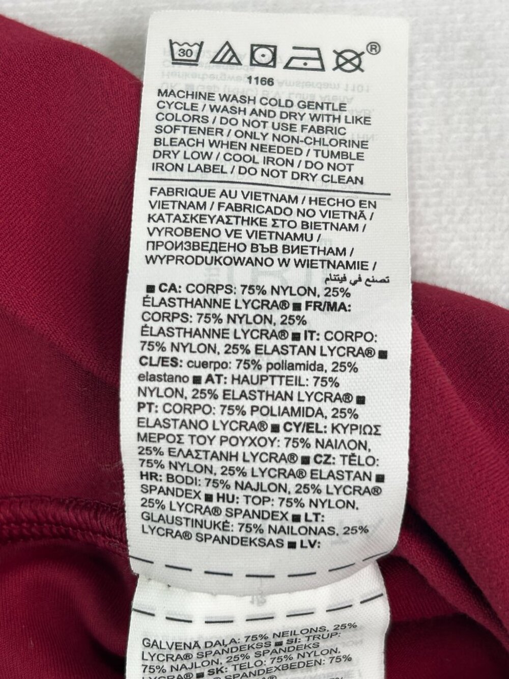 Athleta Transcend Ruched Skort Size S Small Berry Burgundy Pockets Summer SU23 - Picture 13 of 14